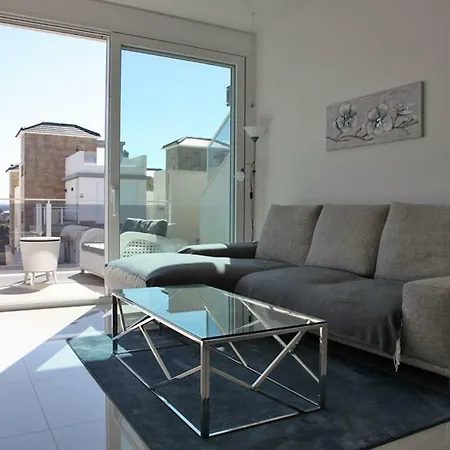 Amay 880 Apartment *