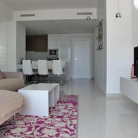 Apartment Amay 880 *